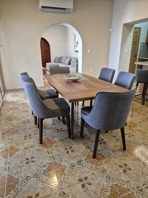 Dining - Casa Victoria Cozumel
En el corazón de la Isla (Cozumel)