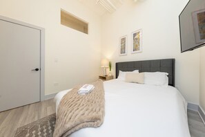 6 bedrooms, iron/ironing board, travel crib, free WiFi