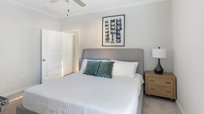 2 bedrooms, desk, iron/ironing board, WiFi