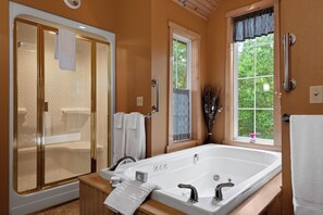 Jetted bath, hair dryer, towels