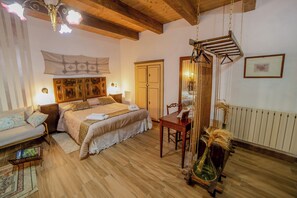 Suite | 1 bedroom, free WiFi - Casa Lanzara - Dimora Storica nel Cuore del Pollino (Morano Calabro)