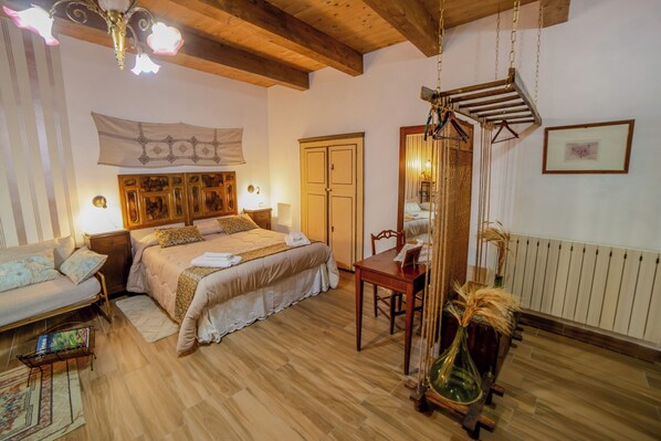 Suite | 1 bedroom, free WiFi - Dimora Storica nel Cuore del Pollino (Morano Calabro)