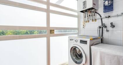 Charming bed & breakfast in delightful Badalona with AC, WiFi