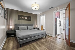 1 chambre, fer et planche à repasser, Wi-Fi, draps fournis