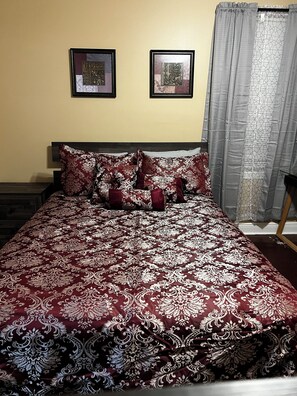 2 Schlafzimmer, Bügeleisen/Bügelbrett, WLAN, Bettwäsche