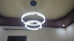 Chambre Simple Standard, vue ville | Coin séjour