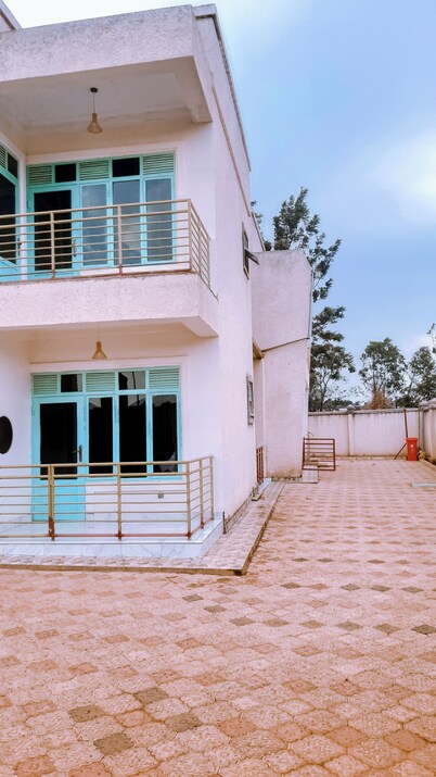 Velvet Villas
