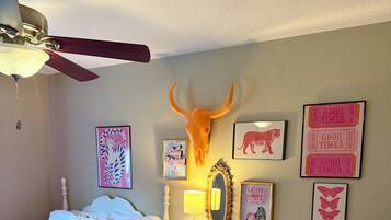 3 sovrum, strykjÀrn/strykbrÀda, wi-fi och sÀngklÀder