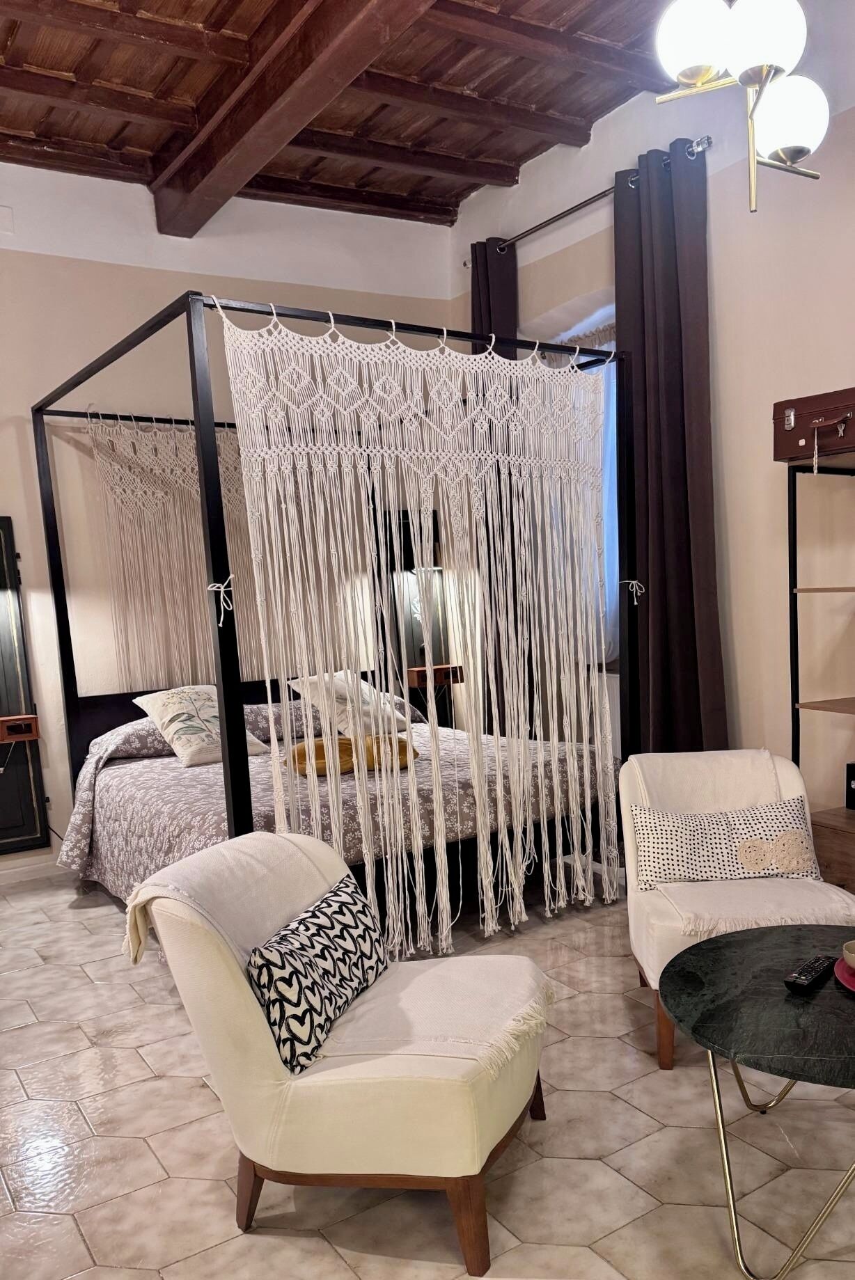 1 chambre, Wi-Fi gratuit, draps fournis