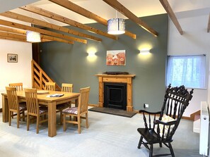 Dining - The Mill - Amazing spacious mountain escape in Speyside & the Cairngorms (Ballindalloch)