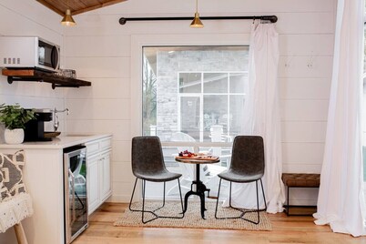 Amoureux Suite at Baetje Farms