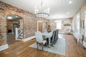 Dining - Beautifully Renovated Farmhouse in Jackson, MO (Jackson)