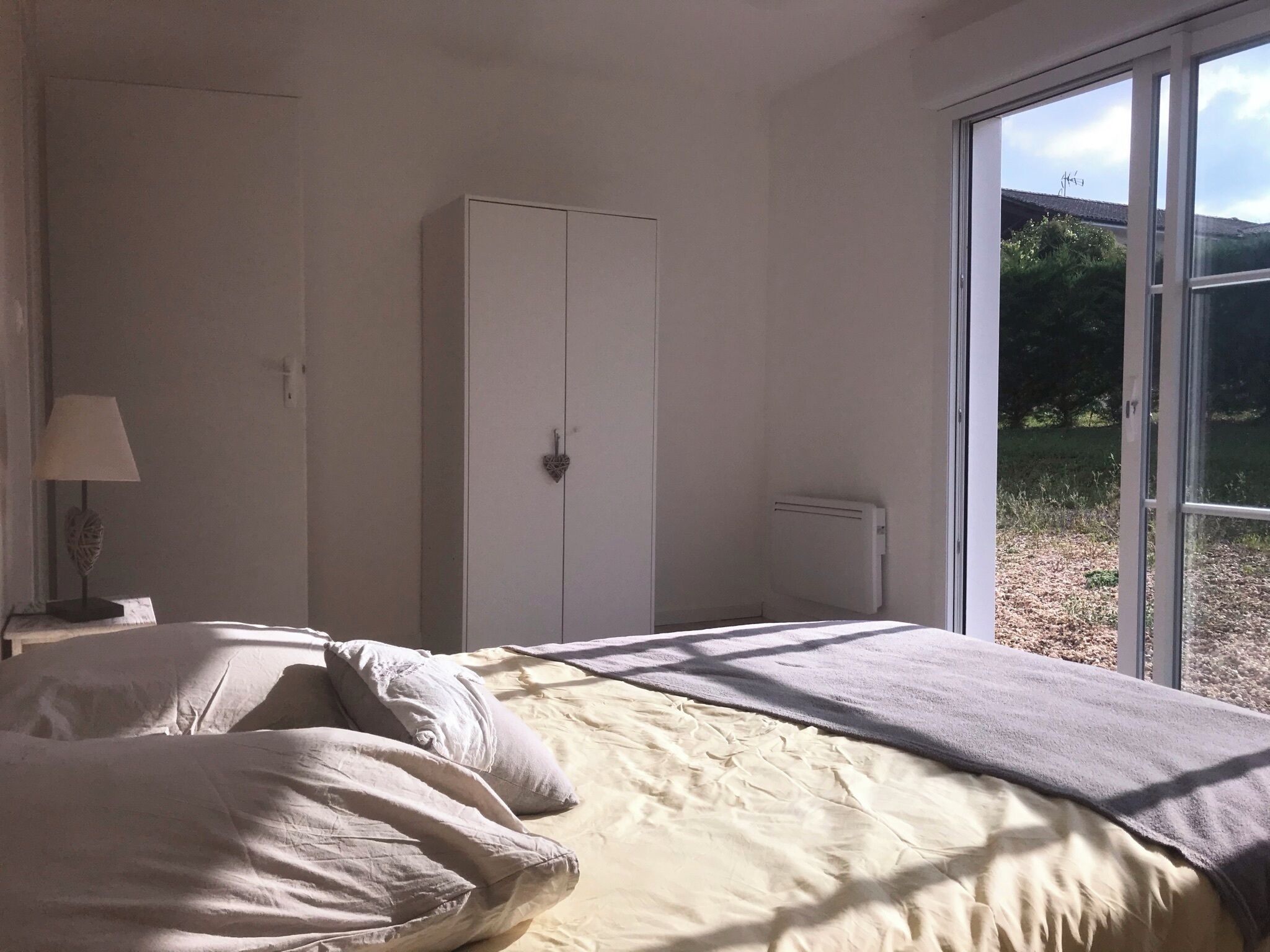 2 Schlafzimmer, Bügeleisen/Bügelbrett, Reisekinderbett, Bettwäsche