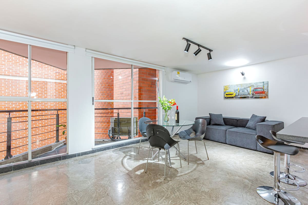 Smart TV 43 pulgadas con canales de televisión digitales