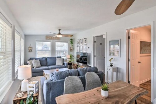 Peace at the Beach--access to beach via walkway and blocks to drive on entrance