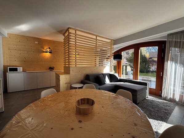 Fernseher