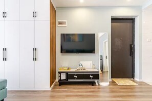 Interior - Plushy Nivla haven with pool+gym+mini mart yaya (Nairobi)