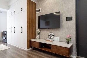 Interior - Luxe place with pool+gym+mini mart in yaya center (Nairobi)