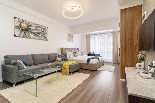 1 室のベッドルーム、WiFi