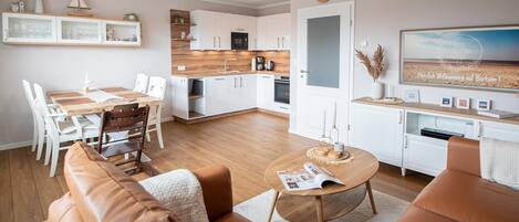 Fernseher, Stereoanlage