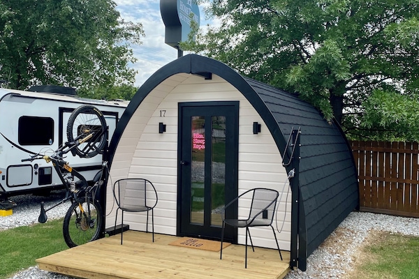 #17, Mulberry River Cabin | Premium bedding, down comforters, pillowtop beds, individually decorated