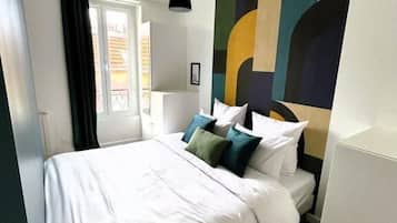 Wifi gratis y ropa de cama