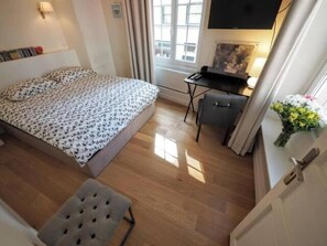 2 Schlafzimmer, Bügeleisen/Bügelbrett, Internetzugang, Bettwäsche