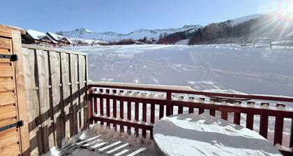 35m2 apartment Large terrace at the foot of the slopes