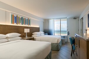 Hypo-allergenic bedding, in-room safe, blackout drapes