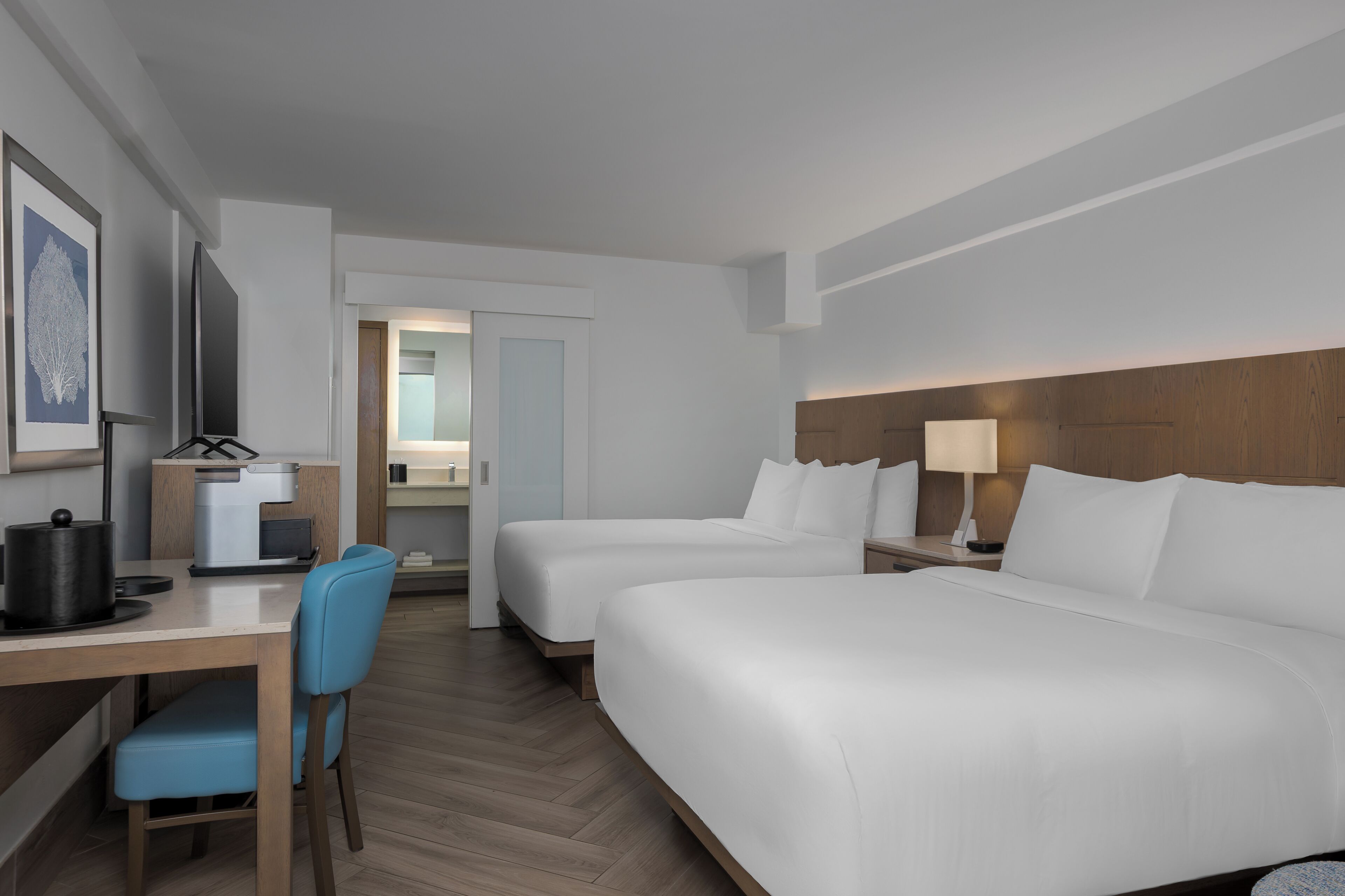 Hypo-allergenic bedding, in-room safe, blackout curtains