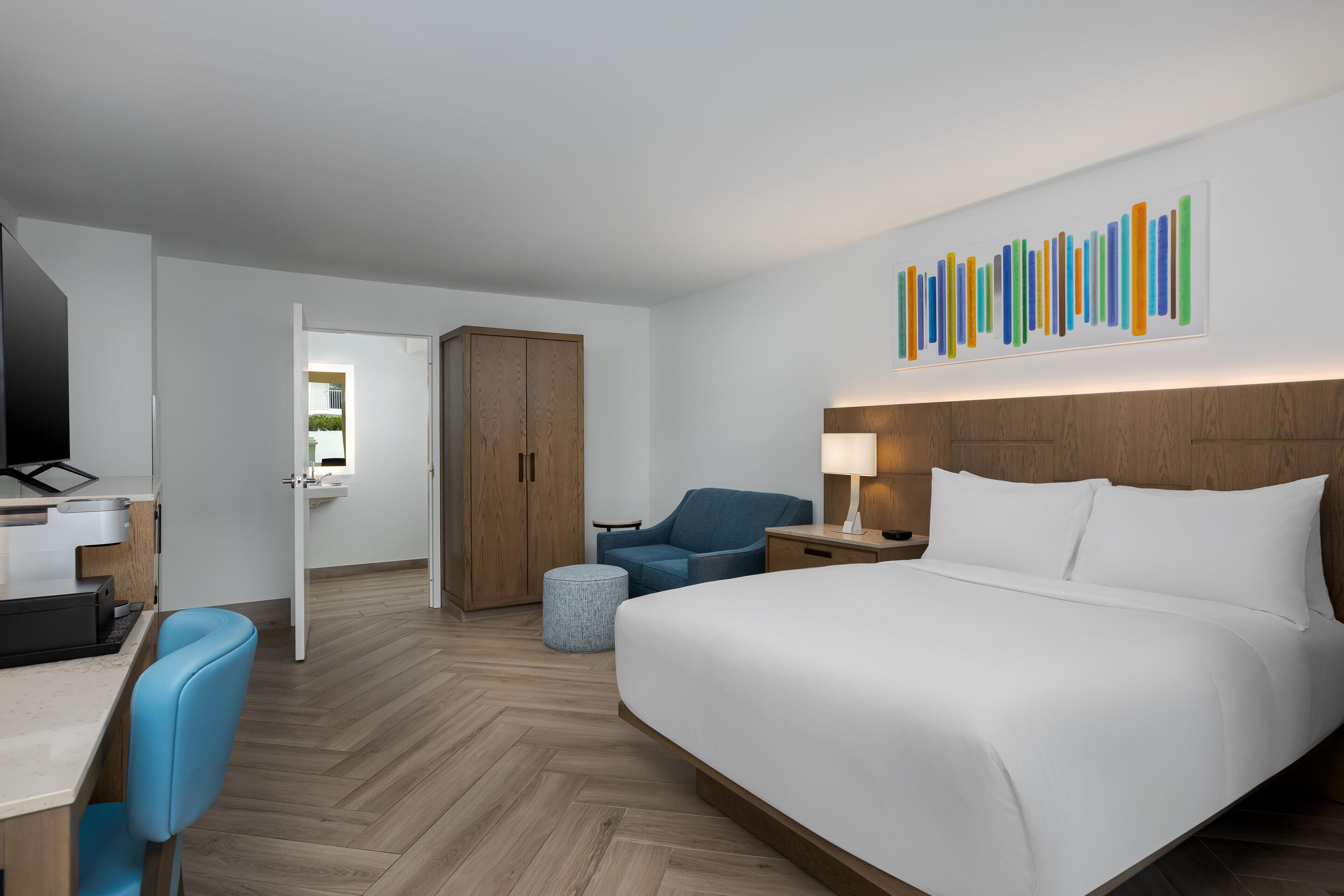 Hypo-allergenic bedding available, in-room safe, blackout drapes