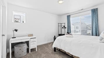 3 makuuhuonetta, silitysrauta/-lauta, vauvan matkasänky, ilmainen Wi-Fi