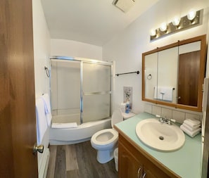 Dusche, Handtücher, Seife