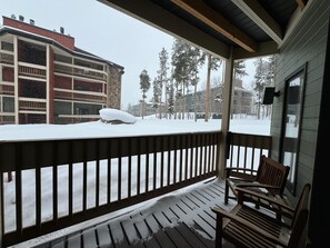 Property grounds - Unit 313 - Updated Condo (Winter Park)
