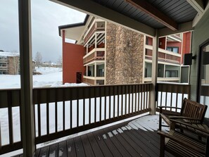 Property grounds - Unit 512 - Updated Condo (Winter Park)