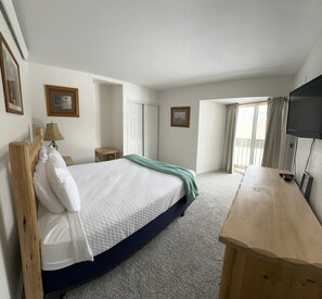 2 bedrooms, WiFi - Unit 514 - Updated Condo (Winter Park)