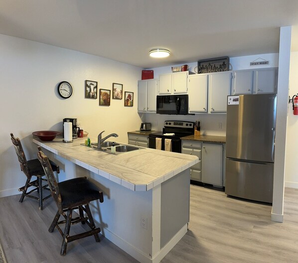 Fridge, microwave, oven, dishwasher