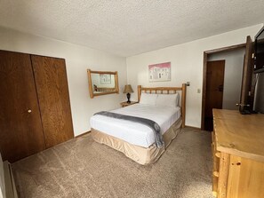 2 bedrooms, free WiFi, bed sheets - Unit 613 - Standard Condo (Winter Park)