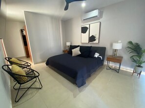 3 slaapkamers, een kluis op de kamer, een strijkplank/strijkijzer