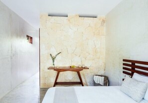 Standard Suite, Balcony, Beach View | Free WiFi - Las Olas Tulum (Tulum)
