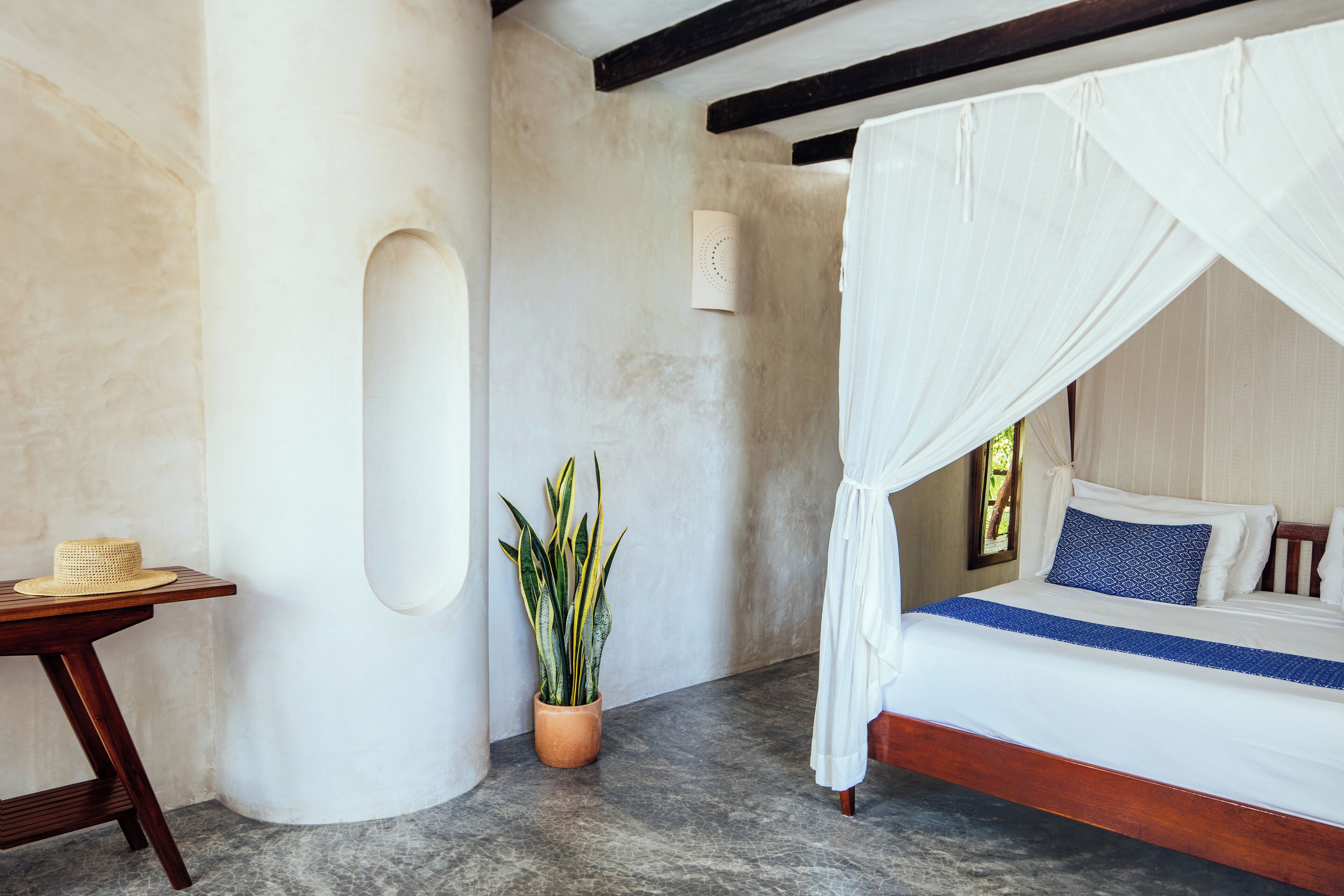 Standaard suite, balkon, uitzicht op strand | Gratis wifi, beddengoed