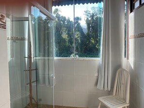 Premium Twin Room, River View | Bathroom | Shower, towels, toilet paper