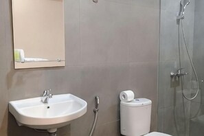 Room - Hotel Marina Airport (West Semarang)