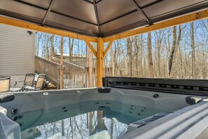 Bain à remous extérieur