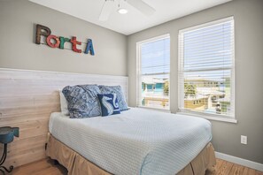 5 habitaciones, escritorio, tabla de planchar con plancha y wifi gratis 