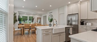 NEW BUILD  4 bed 3 bath. View of Notre Dame.