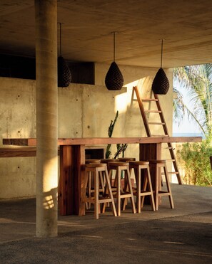 屋外ダイニングエリア