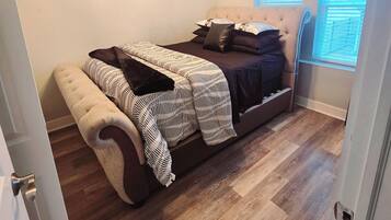 2 bedrooms, free WiFi, bed sheets