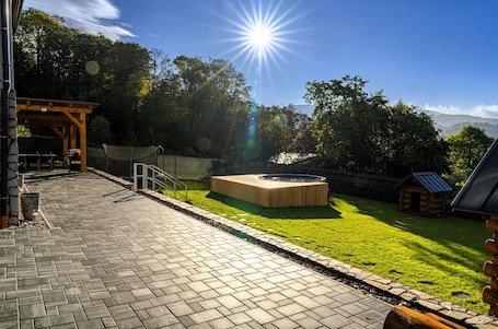 Villa | Pool | Indoor pool, outdoor pool