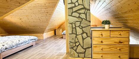 Villa | 4 bedrooms, individually furnished